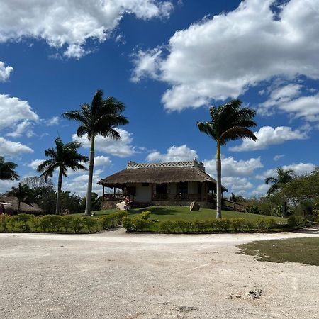 Casa Descanso Maya Con Alberca Privada, A 10 Min Del Aeropuerto Merida Exterior photo